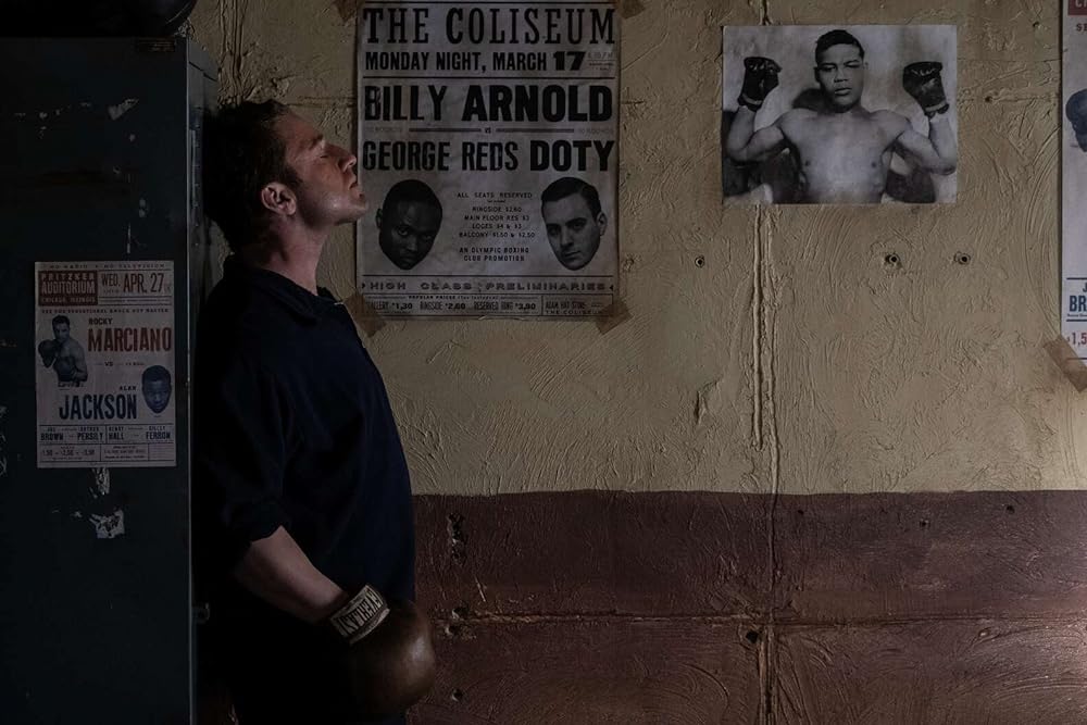 アウシュヴィッツの生還者の画像