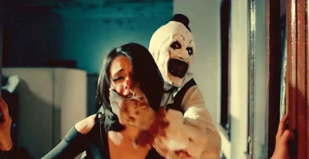 テリファーの画像