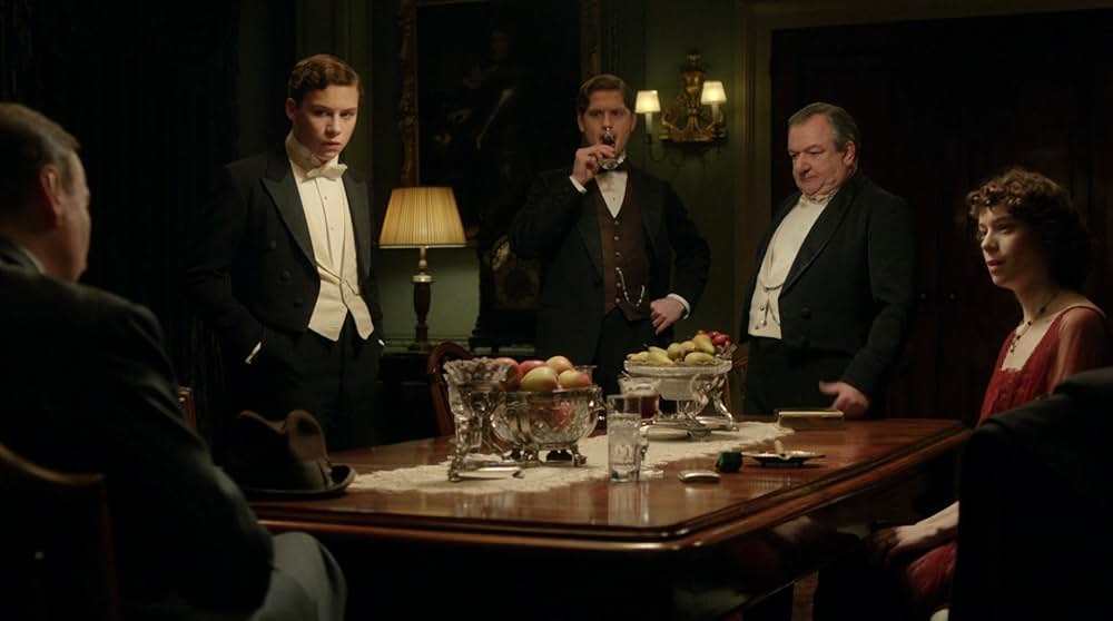 夜の来訪者の画像