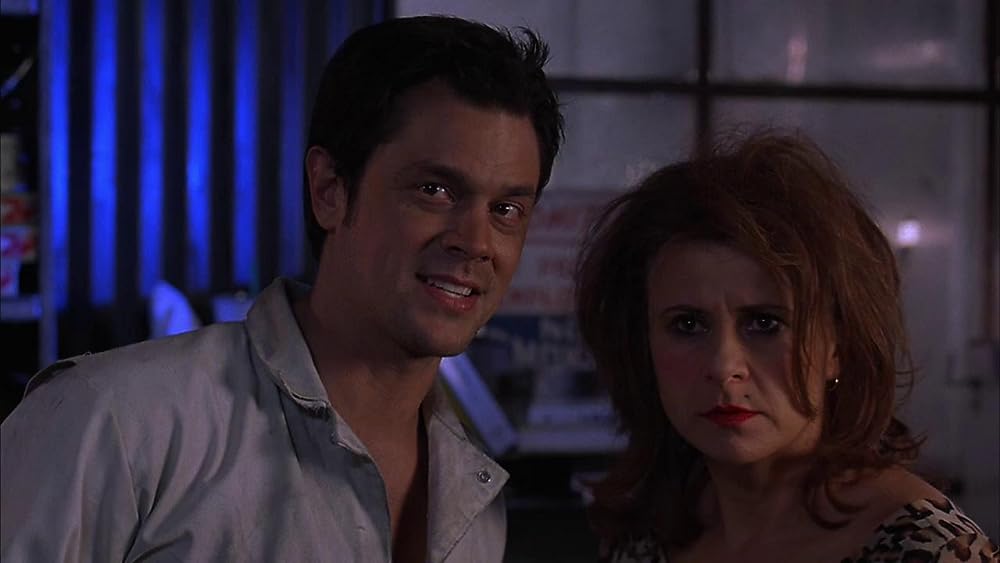 「ア・ダーティ・シェイム」トレイシー・ウルマン & ジョニー・ノックスビルの画像