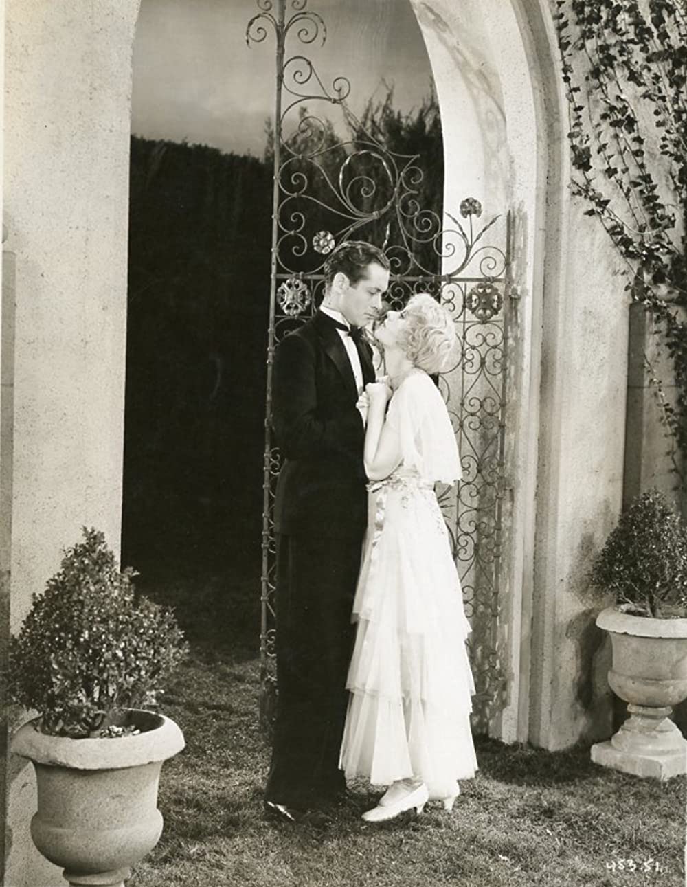 「キートンのエキストラ」ロバート・モンゴメリー & アニタ・ペイジの画像