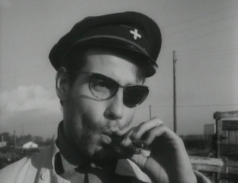 カラビニエの画像