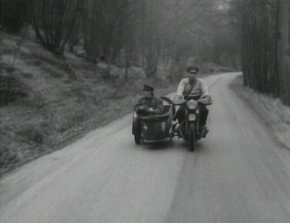 カラビニエの画像