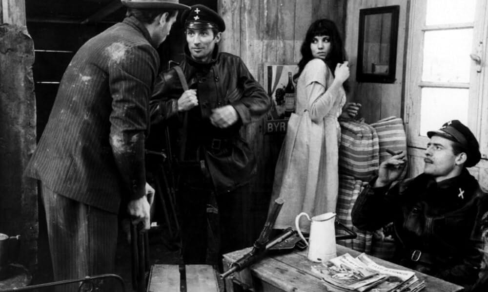 カラビニエの画像