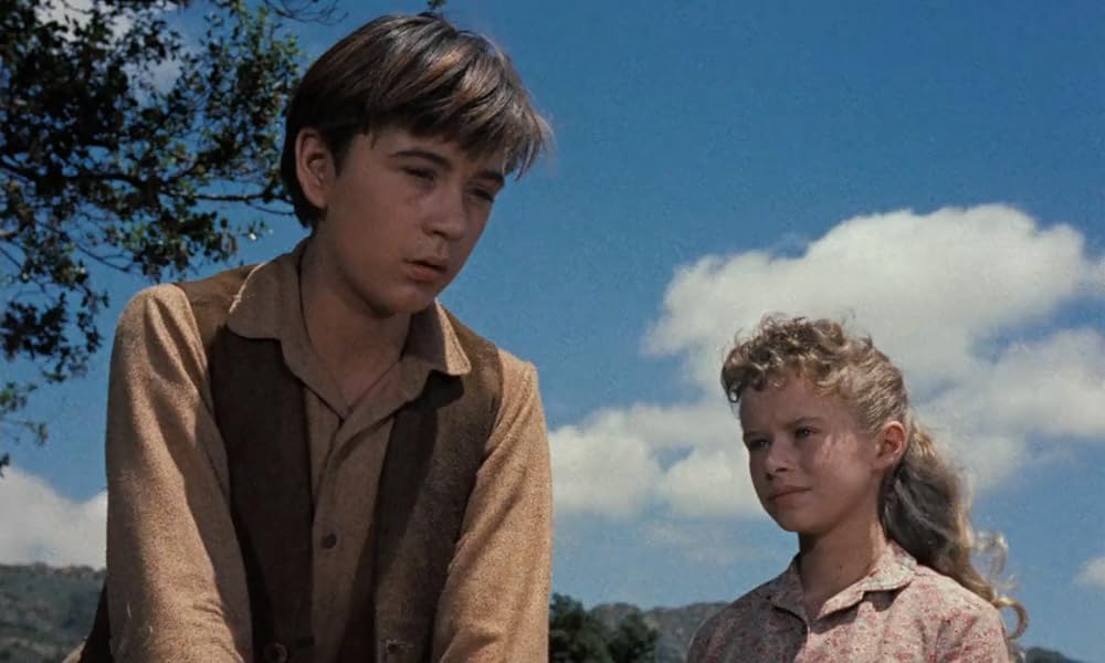 「黄色い老犬」トミー・カーク & Beverly Washburnの画像