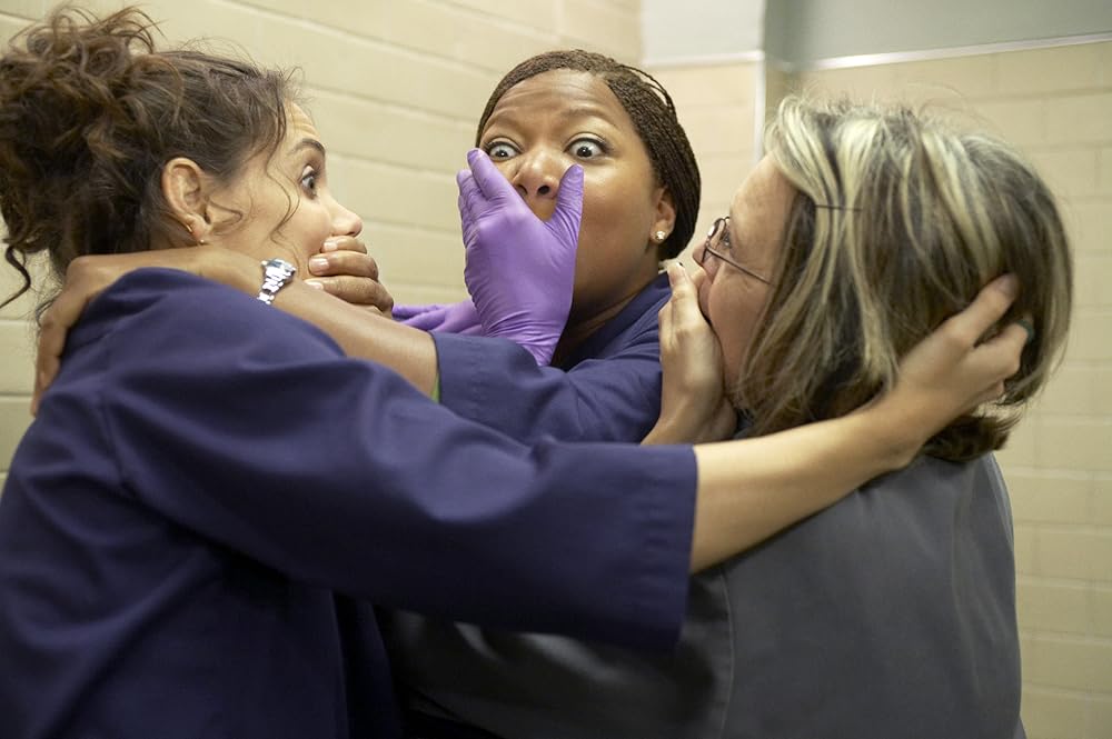 「デンジャラスな妻たち」ダイアン・キートン & クイーン・ラティファ & ケイティ・ホームズの画像