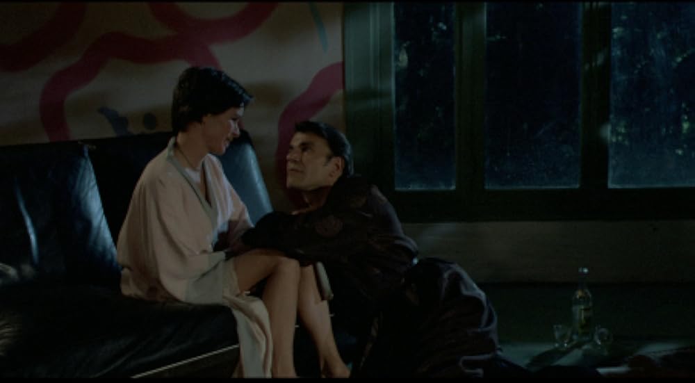 地に堕ちた愛の画像