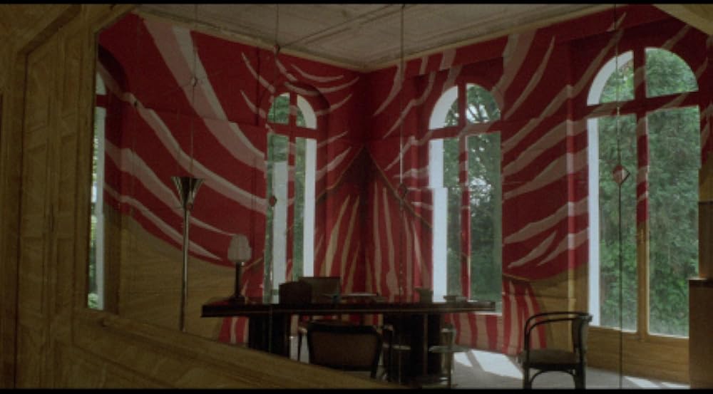 地に堕ちた愛の画像