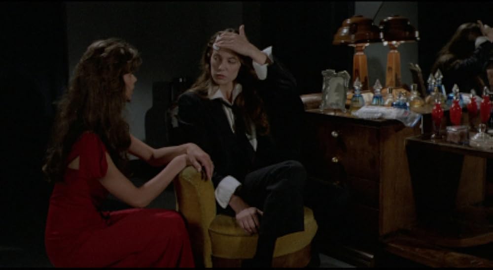 地に堕ちた愛の画像