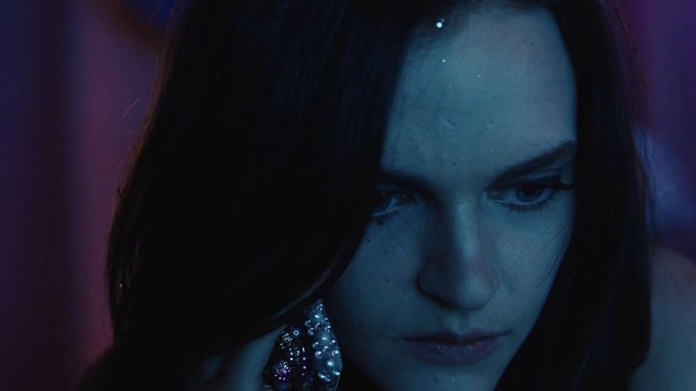 「カムガール」マデリーン・ブルーワーの画像