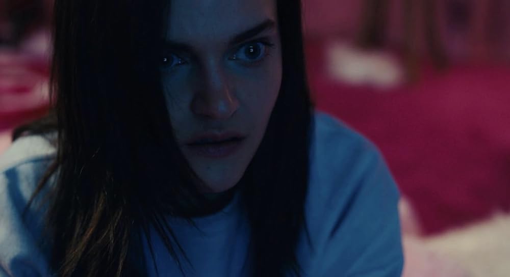 「カムガール」マデリーン・ブルーワーの画像