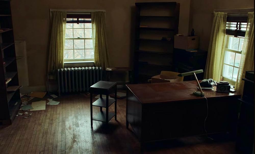 ホールドオーバーズ 置いてけぼりのホリディの画像