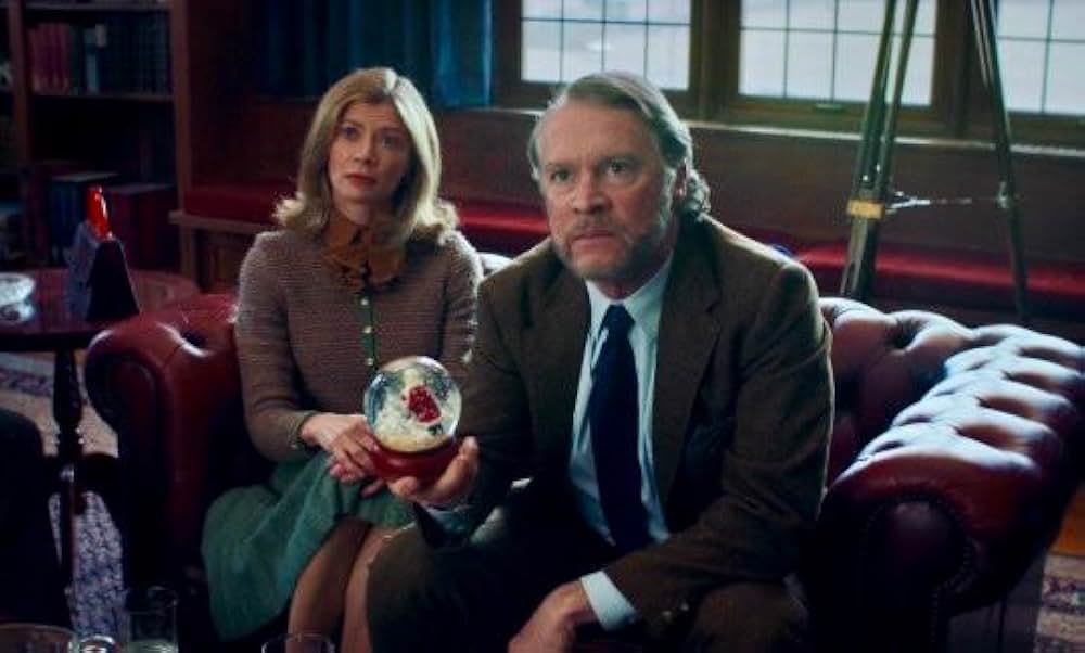 ホールドオーバーズ 置いてけぼりのホリディの画像