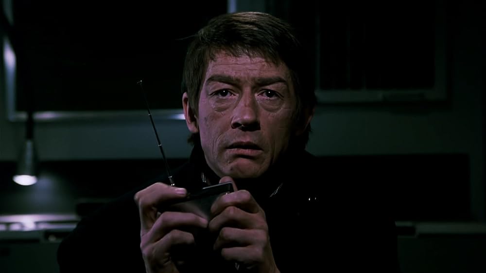 「バイオレント・サタデー」ジョン・ハートの画像