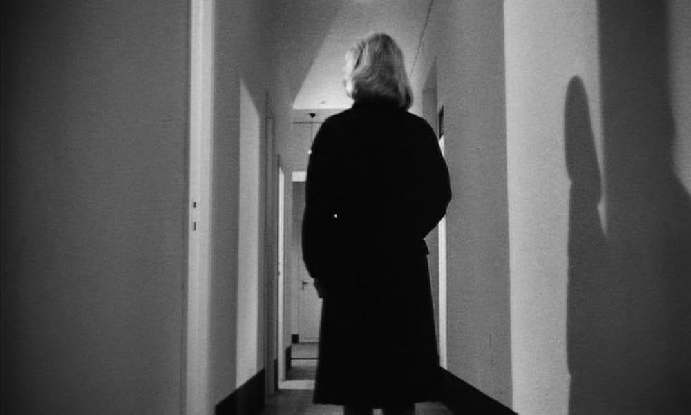 知りすぎた少女の画像