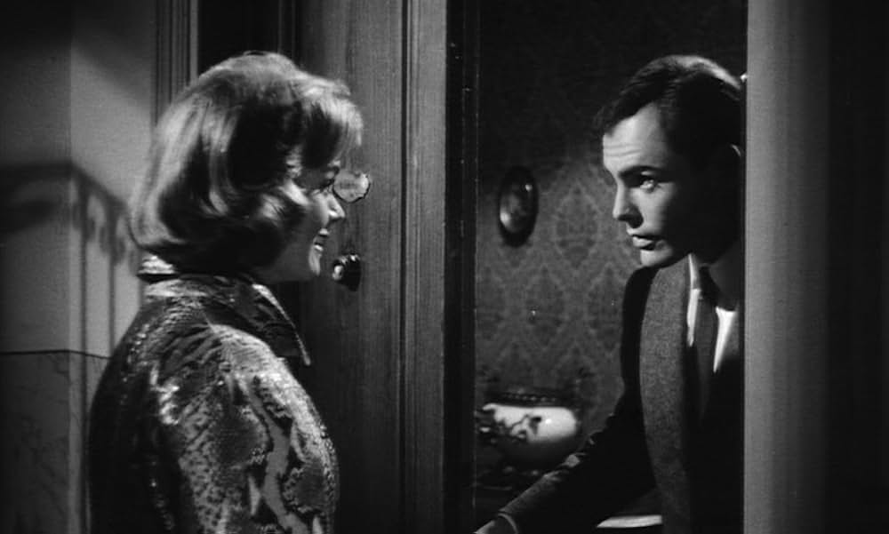 知りすぎた少女の画像