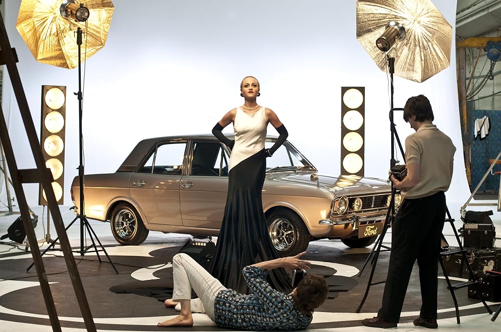 「ファクトリー・ウーマン」ジェイミー・ウィンストンの画像