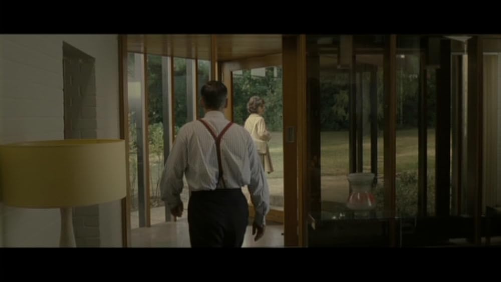 ファクトリー・ウーマンの画像