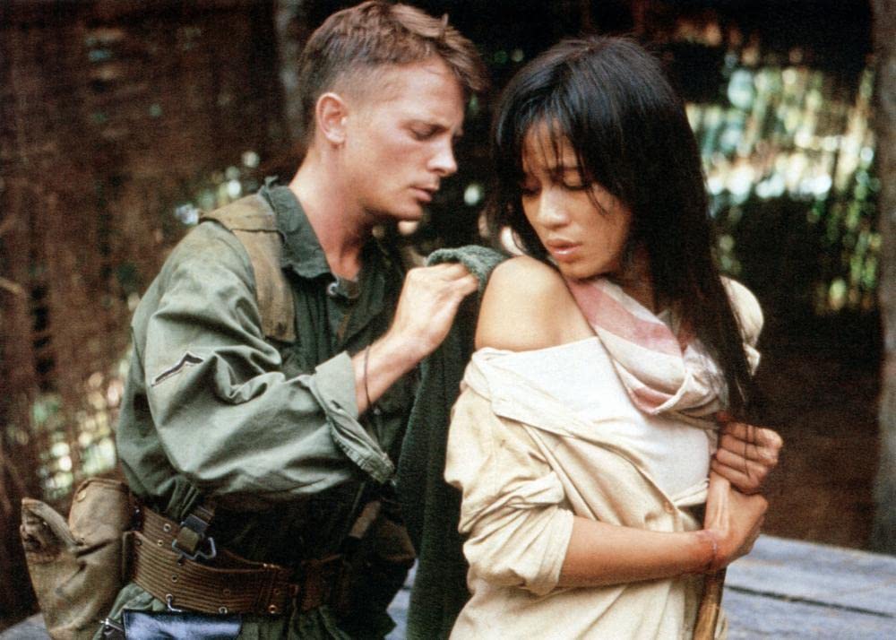 「カジュアリティーズ」マイケル・J・フォックス & Thuy Thu Leの画像