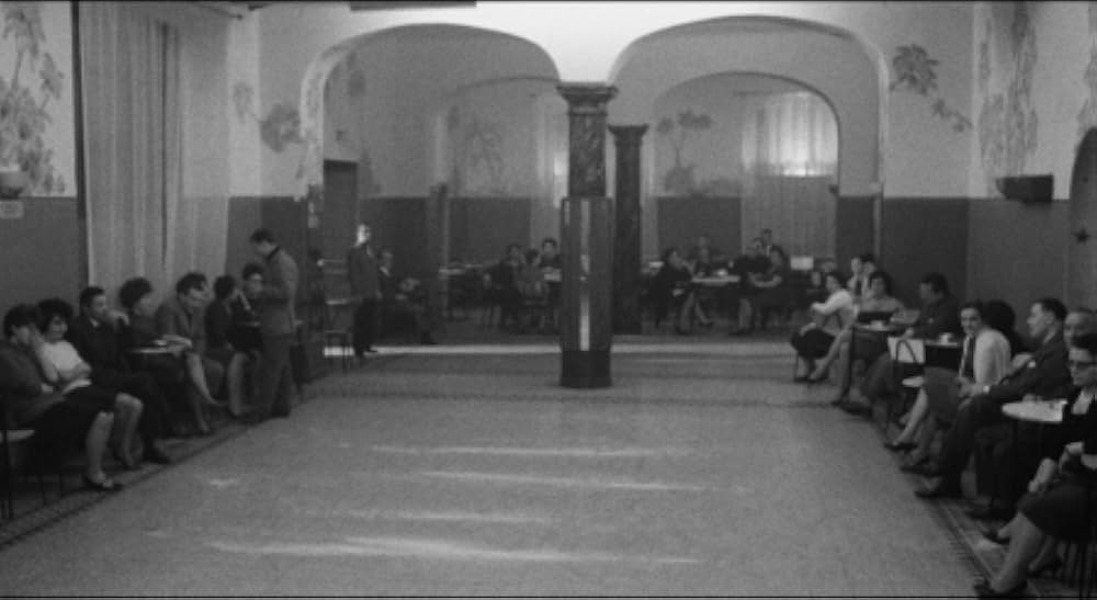 婚約者たちの画像