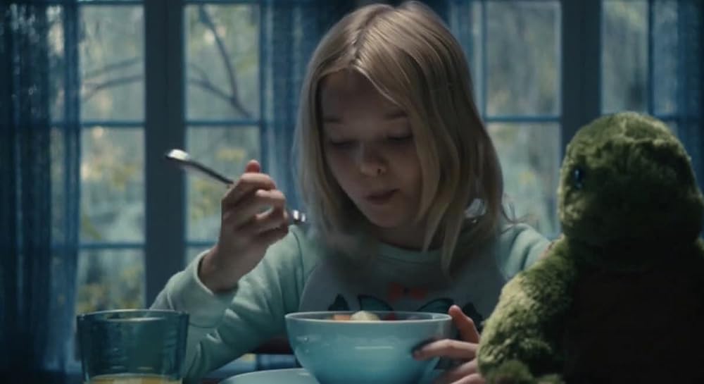 ステファニー 死体と暮らす少女の画像