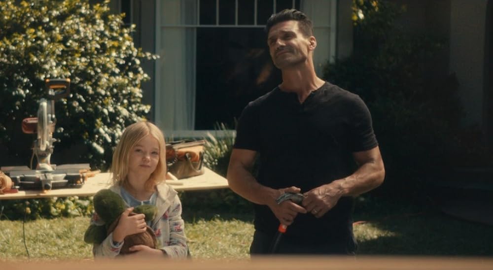 「ステファニー 死体と暮らす少女」フランク・グリロ & シュリー・クルックスの画像