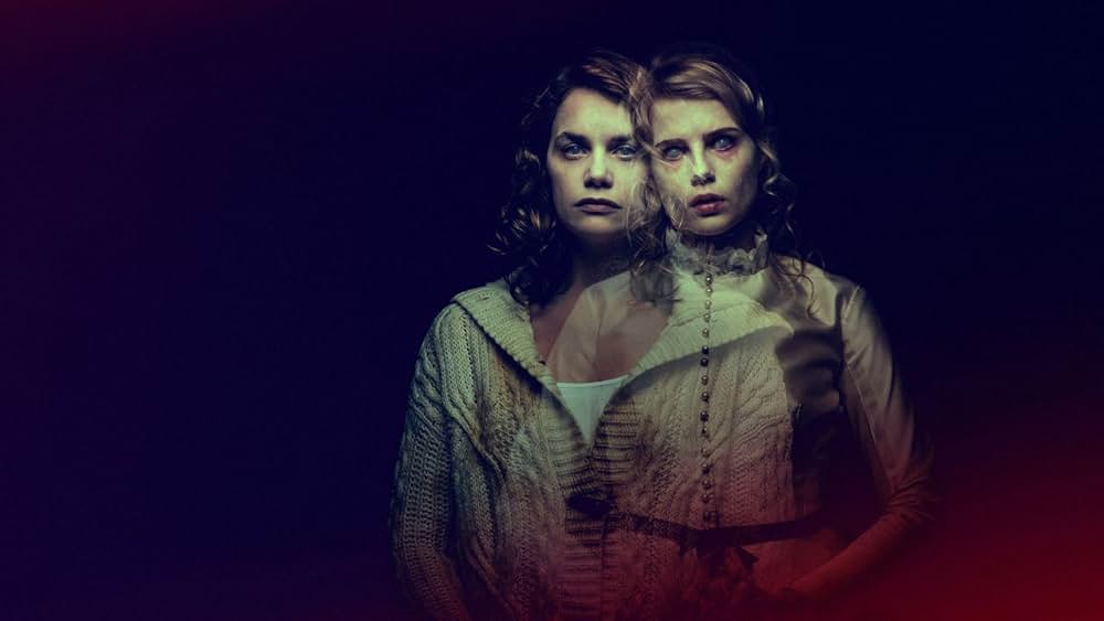 呪われし家に咲く一輪の花の画像