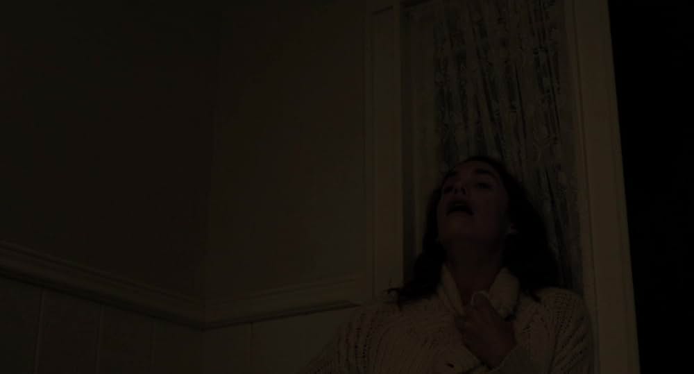 呪われし家に咲く一輪の花の画像