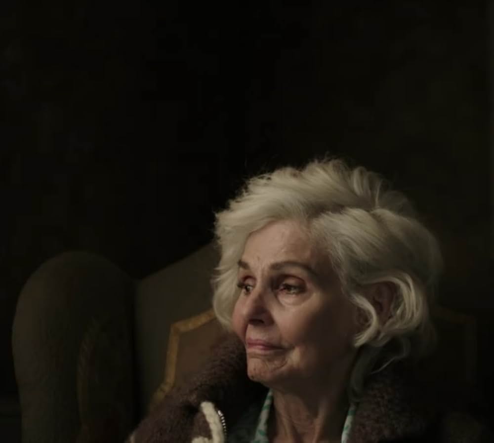 呪われし家に咲く一輪の花の画像