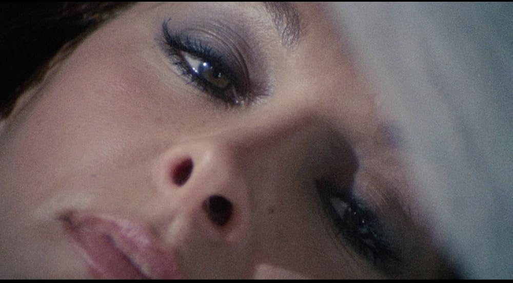 猟奇変態地獄／アマゾンの腹裂き族の画像