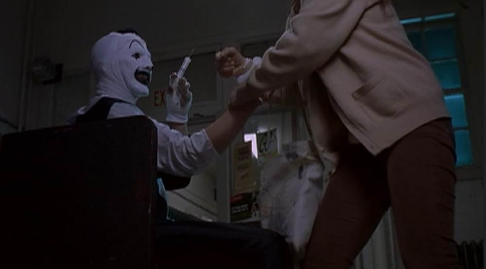 テリファー０の画像