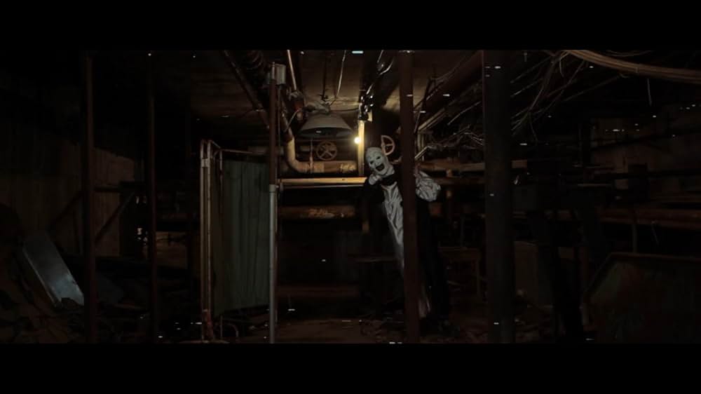 テリファー０の画像