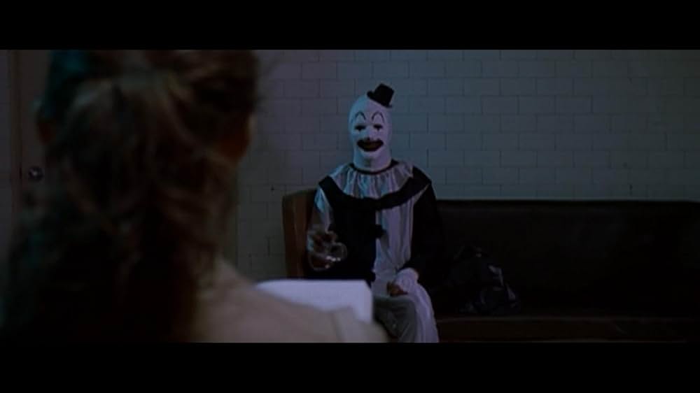 テリファー０の画像