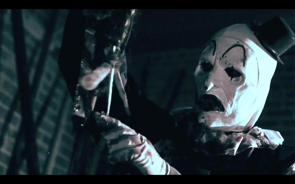 テリファー０の画像