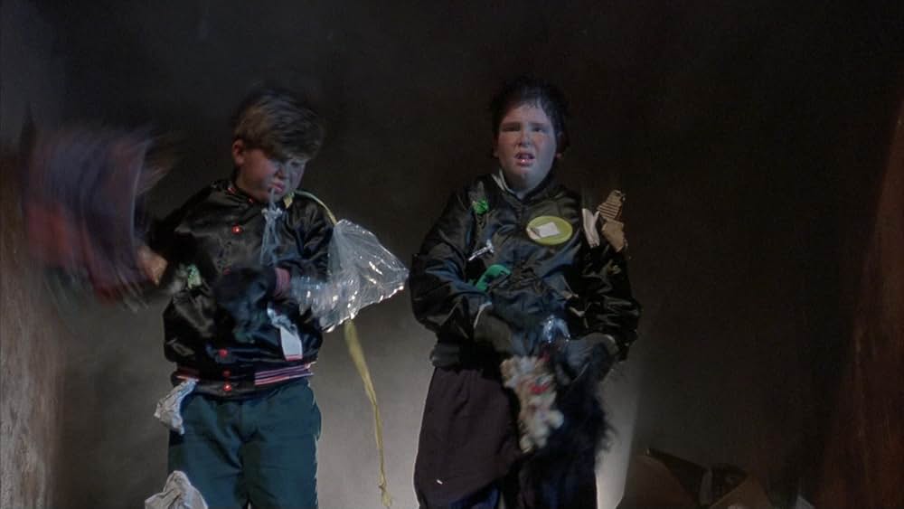 アーネスト モンスターと戦う！の画像