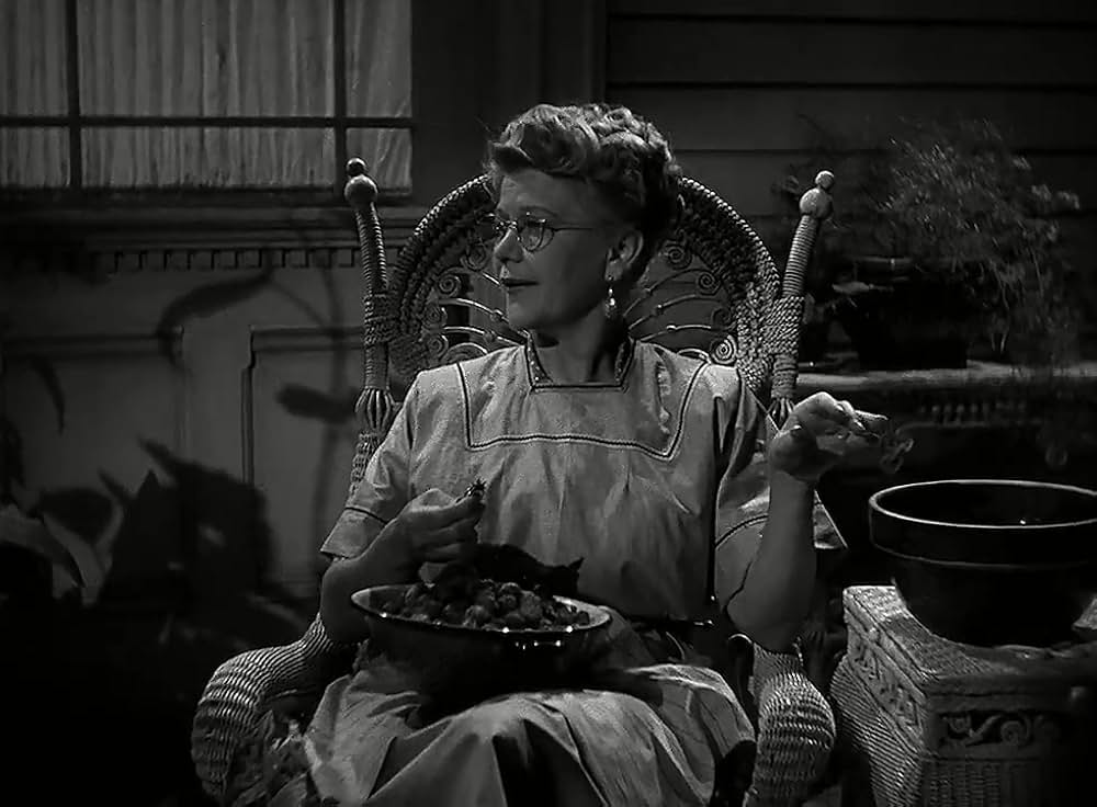 少佐と少女の画像