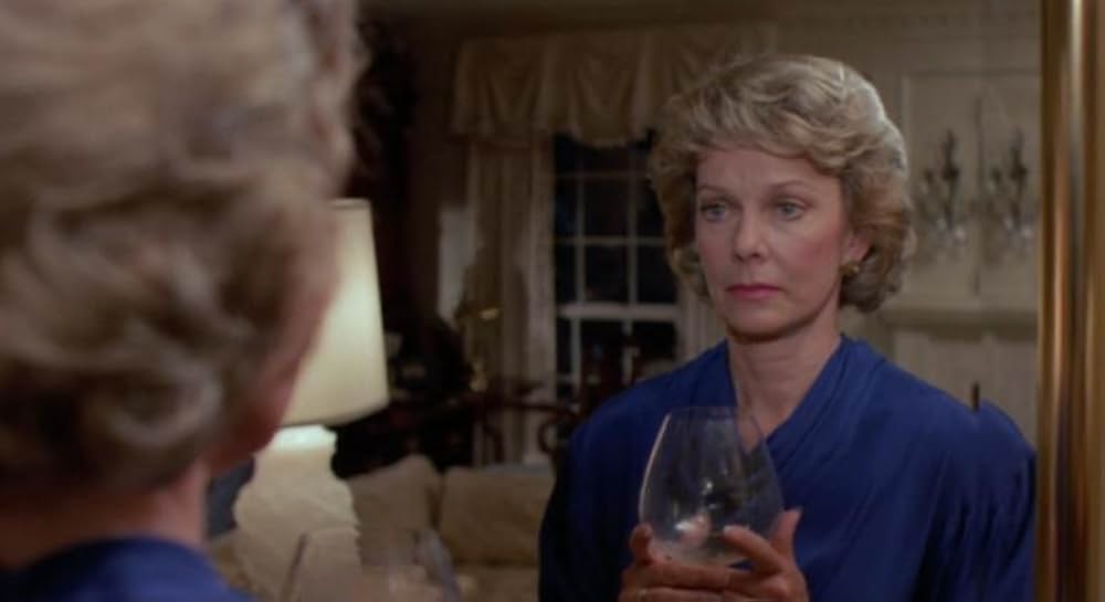 血ぬられた入寮式／呪われた女子大生の謎の画像