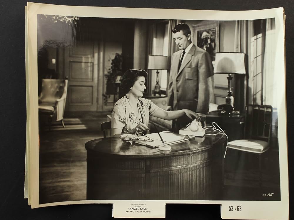 天使の顔の画像