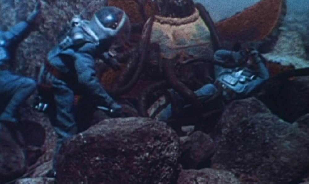 金星怪獣の襲撃の画像