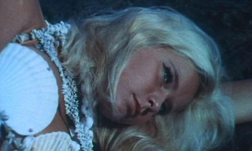 金星怪獣の襲撃の画像