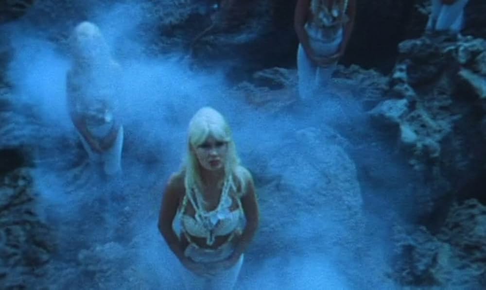 金星怪獣の襲撃の画像