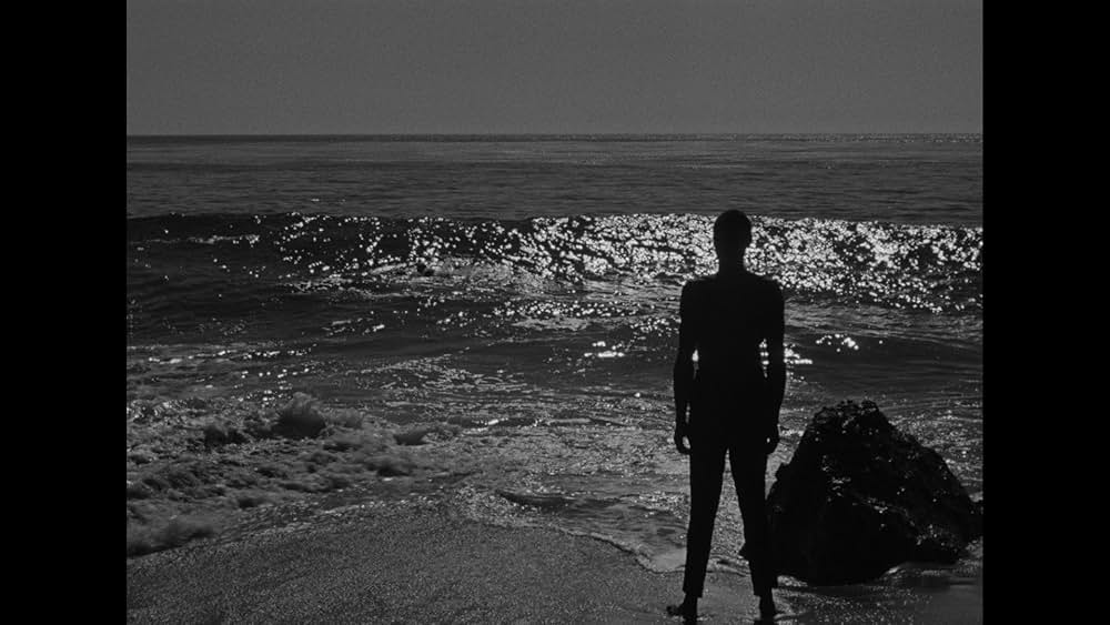 「私はゾンビと歩いた！」の画像