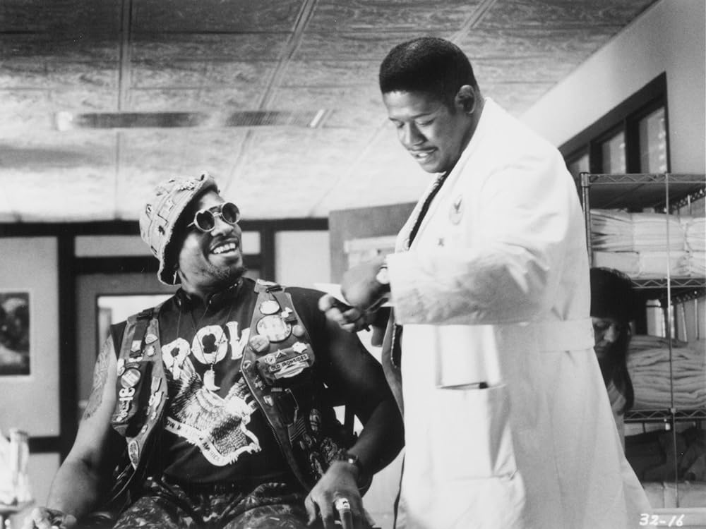 「ドク・ソルジャー／白い戦場」フォレスト・ウィテカー & キース・デビッドの画像