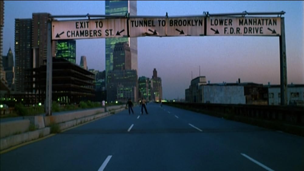 ニックス・ムービー／水上の稲妻の画像