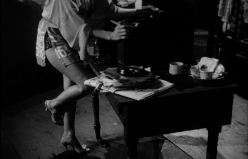 「吸血怪獣ヒルゴンの猛襲」Yvette Vickersの画像