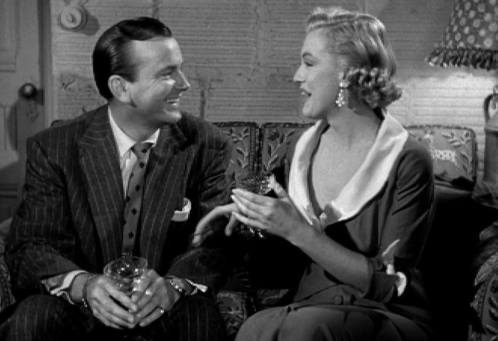 恋愛アパートの画像