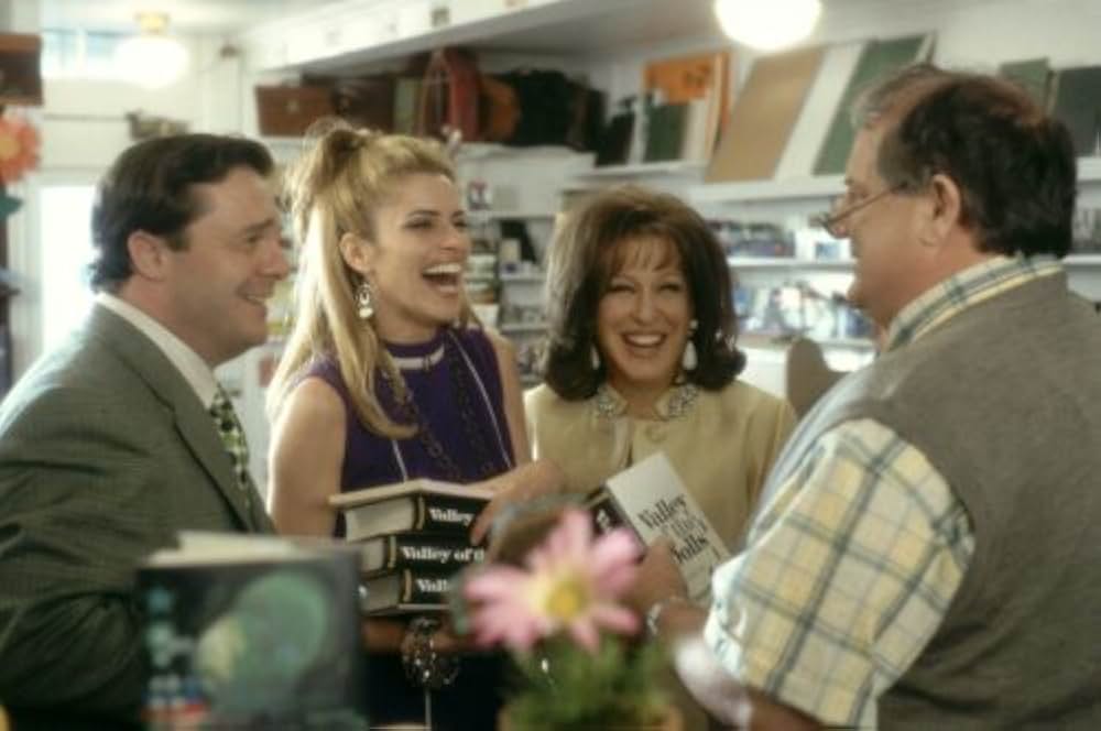 イズント・シー・グレートの画像