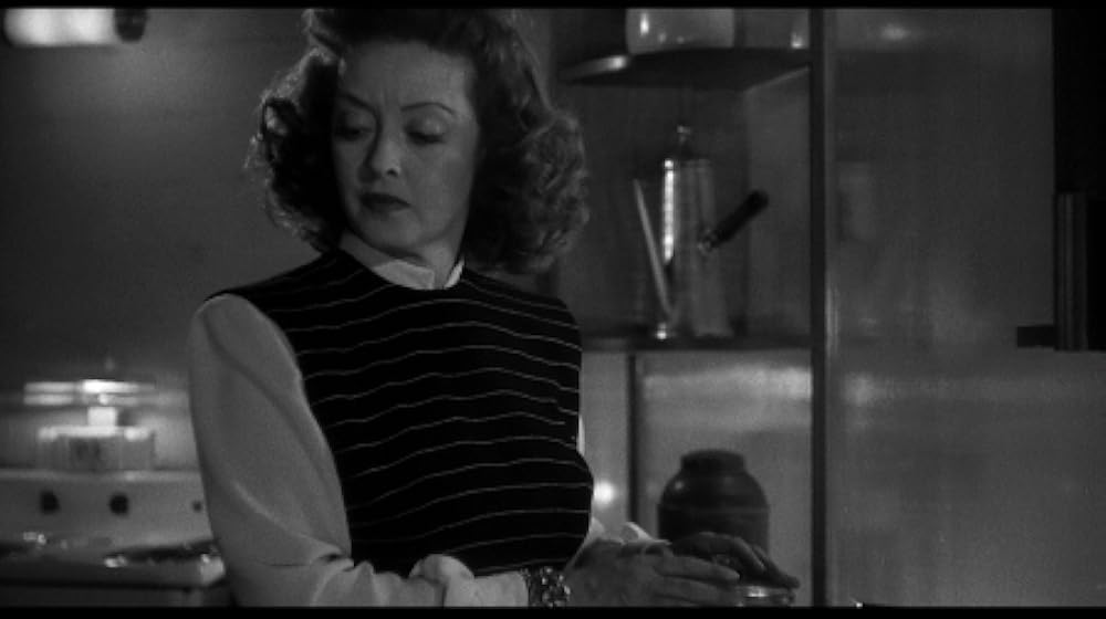 「スティーブ・マーティンの 四つ数えろ」ベティ・デイビスの画像