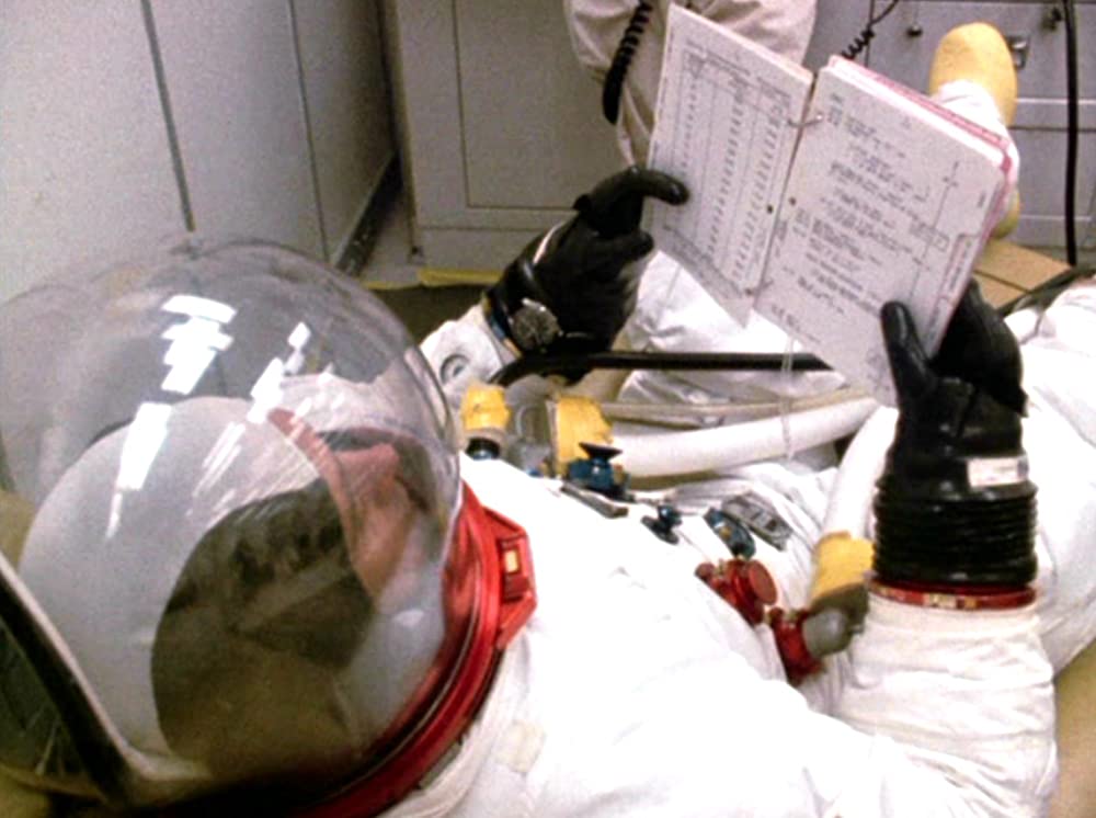 宇宙へのフロンティアの画像