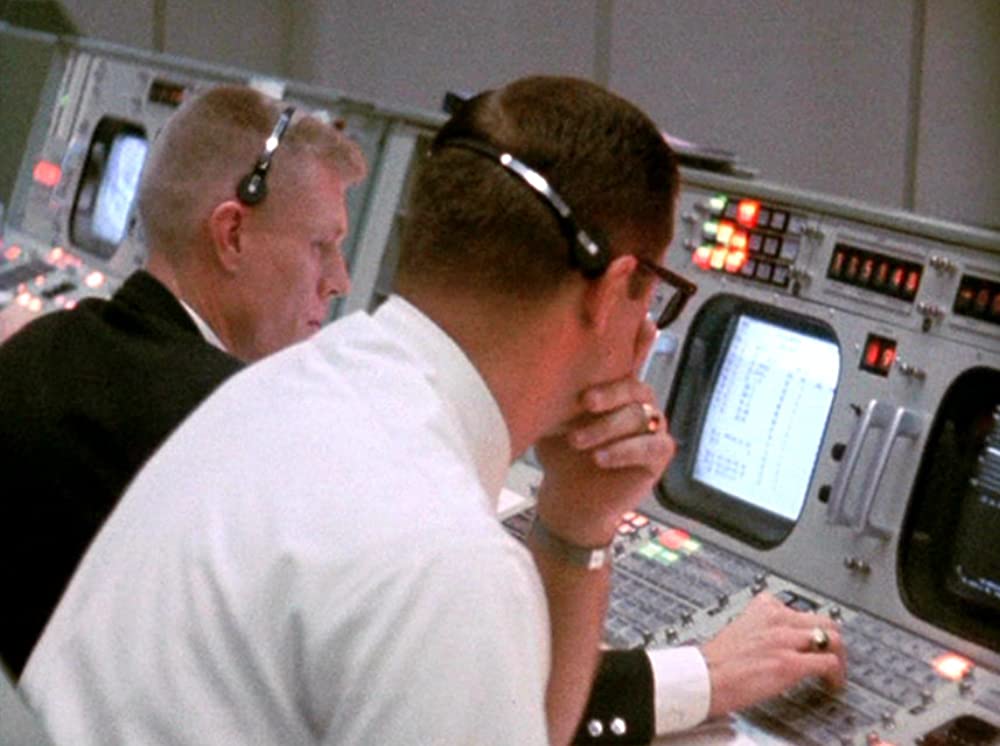 宇宙へのフロンティアの画像